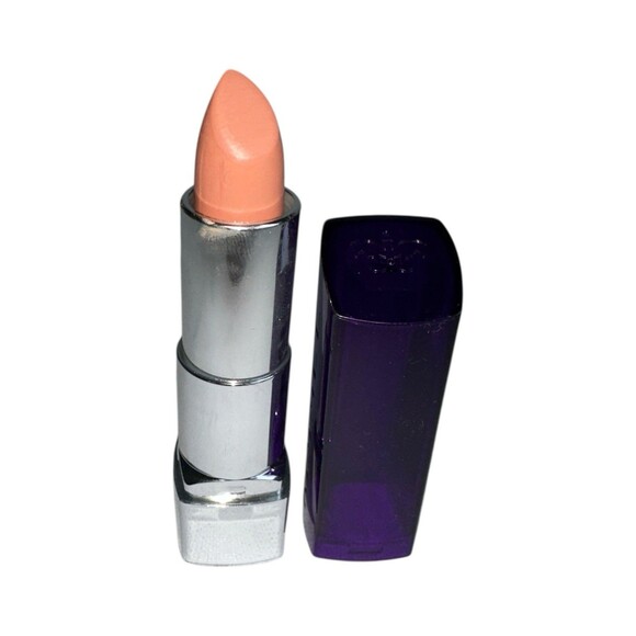 Rimmel London Moisture Renew Lipstick 700 Nude Delight Hydrating Creamy Nude - Picture 2 of 9